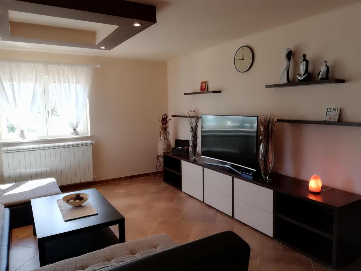 Apartman Nikola Ladrovici Εξωτερικό φωτογραφία