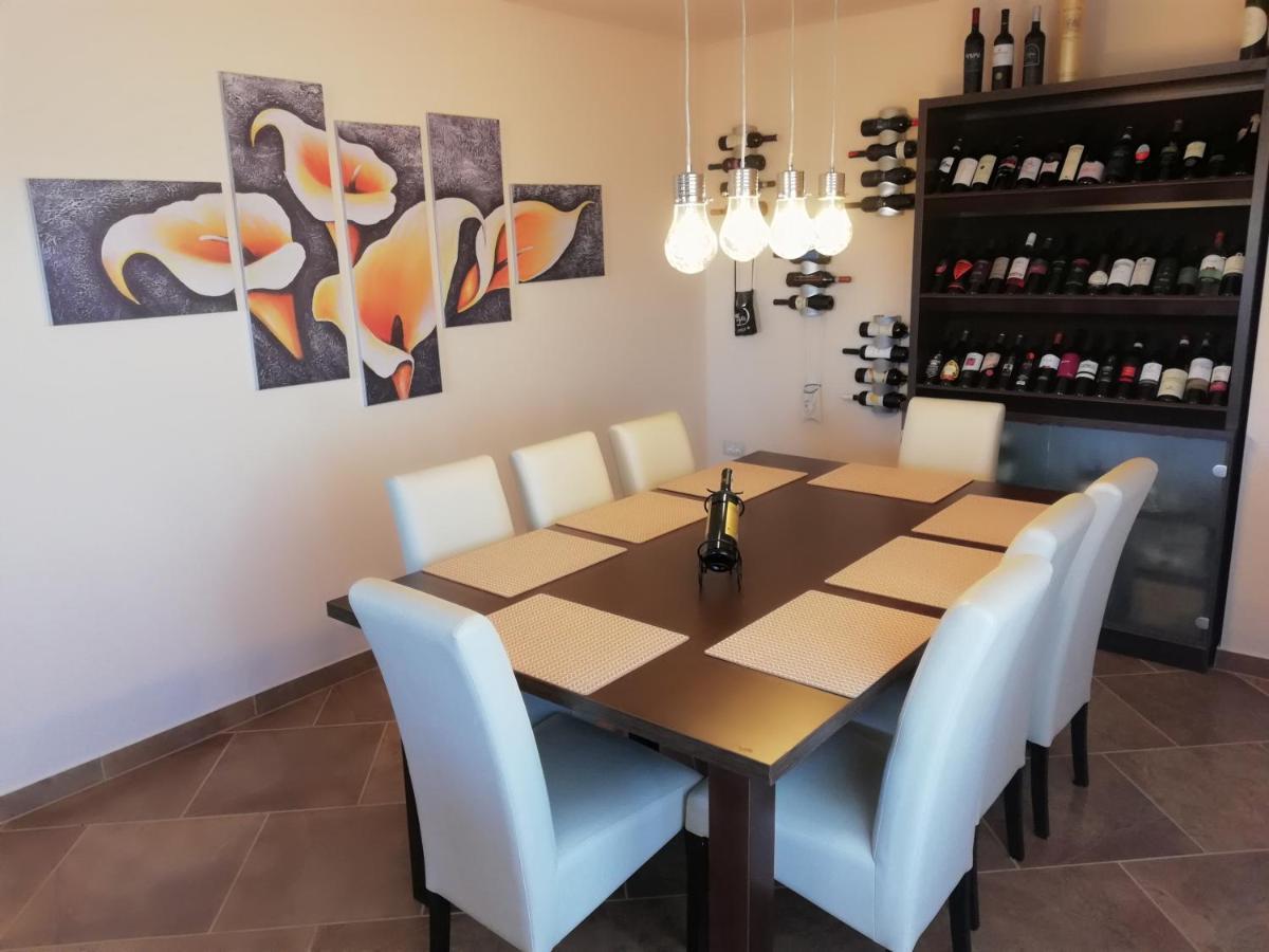 Apartman Nikola Ladrovici Εξωτερικό φωτογραφία