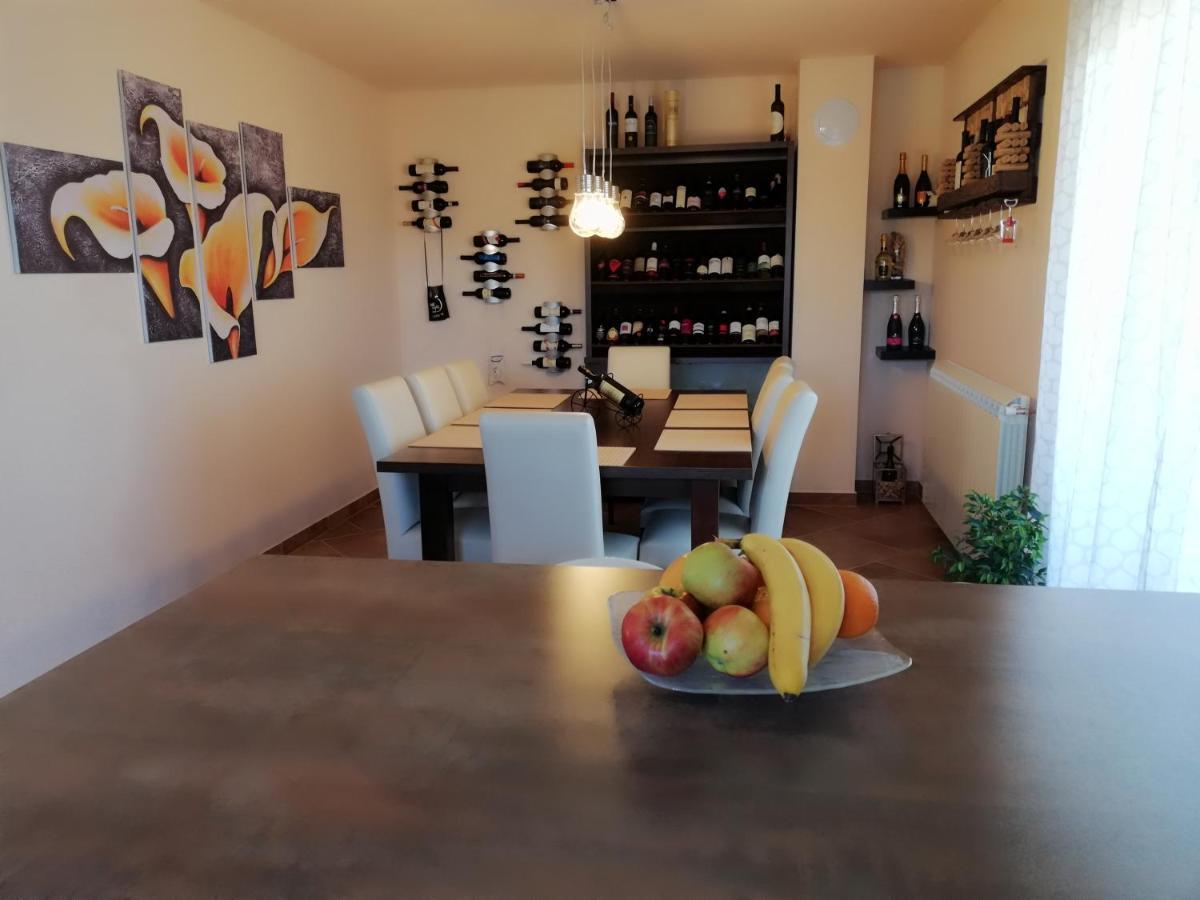 Apartman Nikola Ladrovici Εξωτερικό φωτογραφία