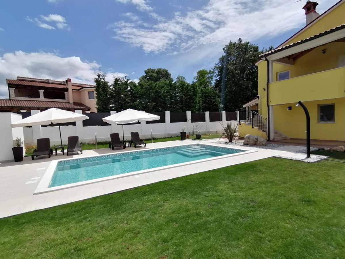 Apartman Nikola Ladrovici Εξωτερικό φωτογραφία